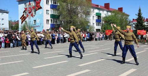 В Бавлах прошёл торжественный митинг