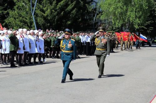 Парад Победы в Бавлах: память, гордость, единство