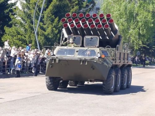 Парад Победы в Бавлах: память, гордость, единство