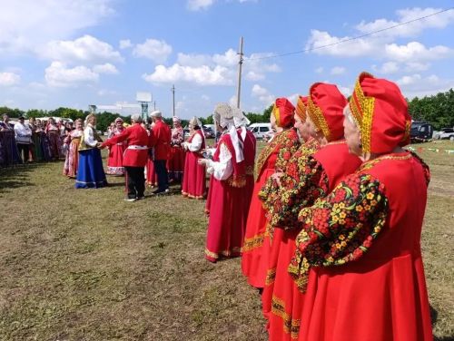 «Арба-фест-2026» в Бавлах продолжился «Еремеевской ярмаркой»