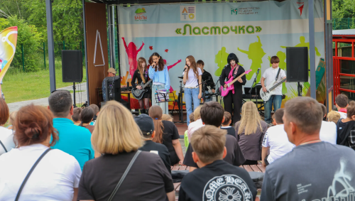 В Бавлах прошёл дебютный музыкальный марафон «Живой вайб»