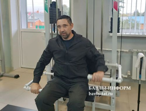Бавлы встретили хоккейных легенд