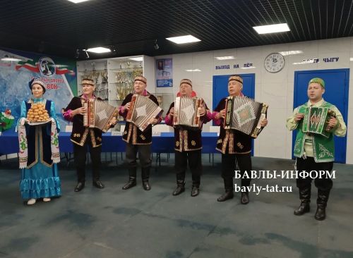 Бавлинцы вживую пообщались с легендами российского хоккея