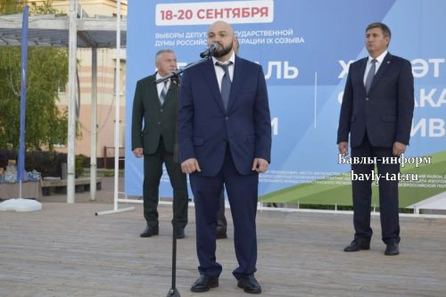 Чествование лучших работников и открытие обновлённых объектов состоялось в Бавлах