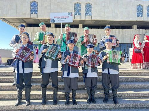 Баулы гармунчылары “Уйнагыз, гармуннар” фестивалендә катнашты