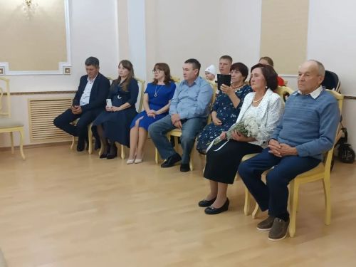 Бавлинская чета Тагировых отметила 50-летие семейной жизни