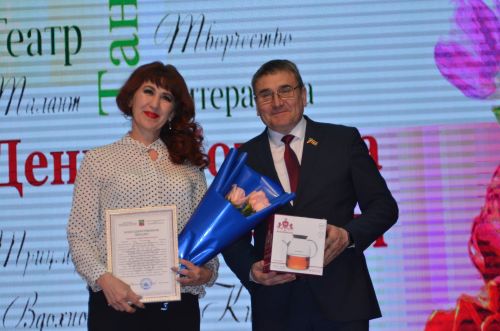 Праздничный концерт в честь работников культуры