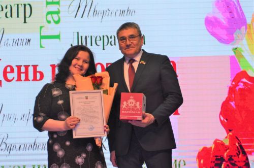 Праздничный концерт в честь работников культуры