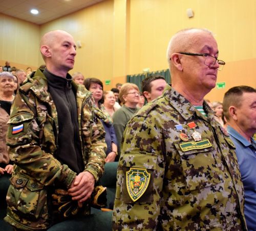 В честь героев и защитников: в Бавлах прошёл большой праздничный концерт