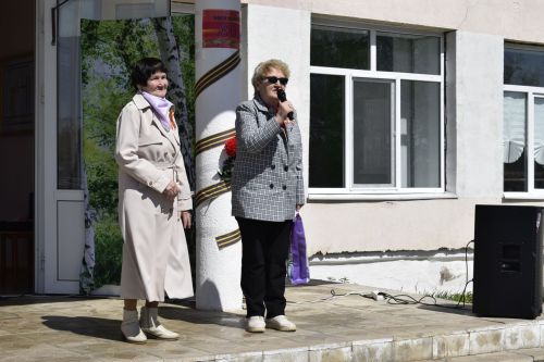 В школе села Кзыл-Яр провели большой концерт
