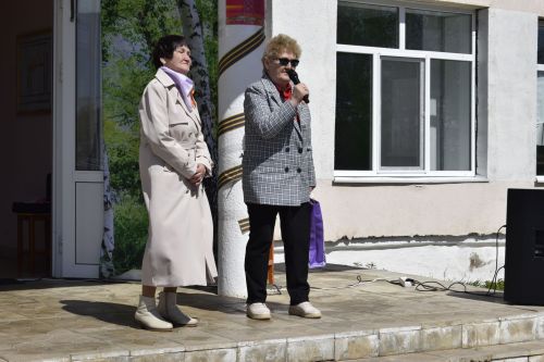 В школе села Кзыл-Яр провели большой концерт
