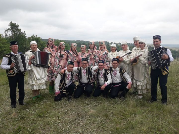 Бавлинский ансамбль "Навруз" выступил на международном фестивале