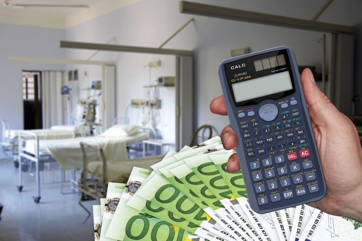 30% россиян доплачивают за лечение в больнице