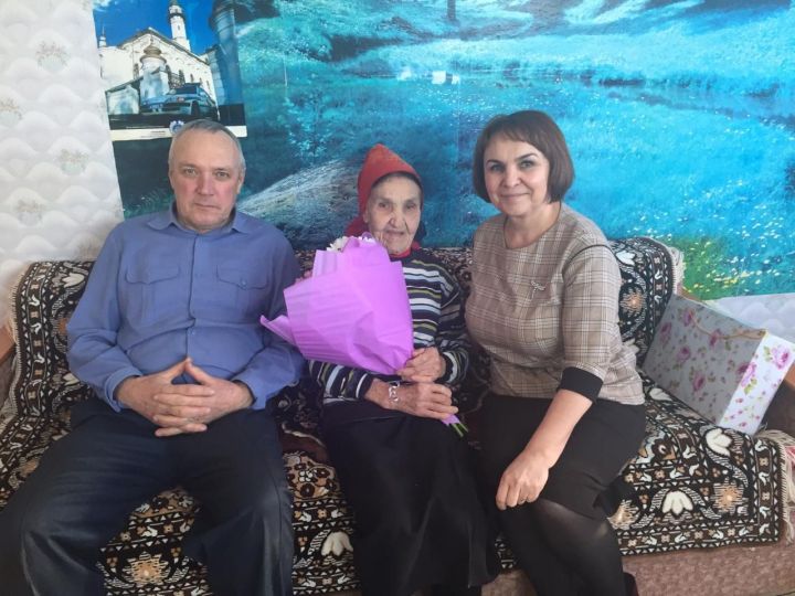Скромный юбиляр бавлинского района отмечает 95-летие