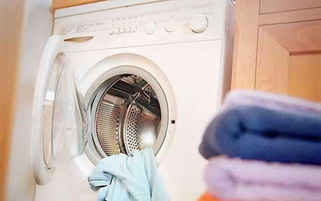 В Азнакаеве девушка умерла из-за стиральной машинки