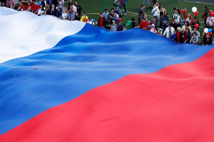 Россияне гордятся армией, народом и спортом