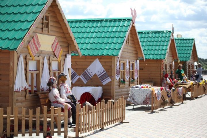Бугульминские народные подворья стали изюминкой областного Сабантуя в Пензе