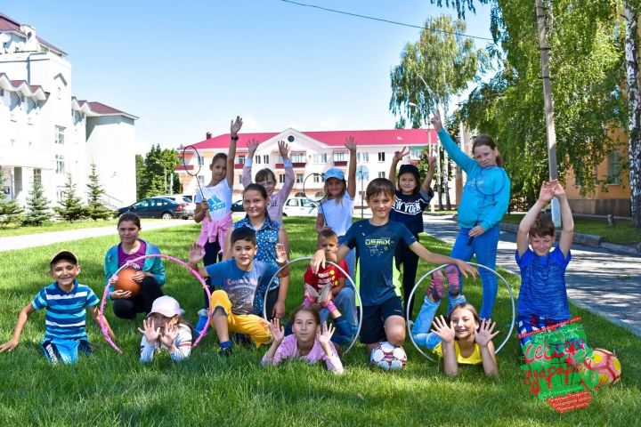 В Бавлах дети из "Нескучного двора" приняли участие в фотокроссе "Я выбираю ЗОЖ"