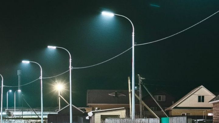 Да будут свет и экономия: улицы бавлинских сел оснащают современными проводами и фонарями