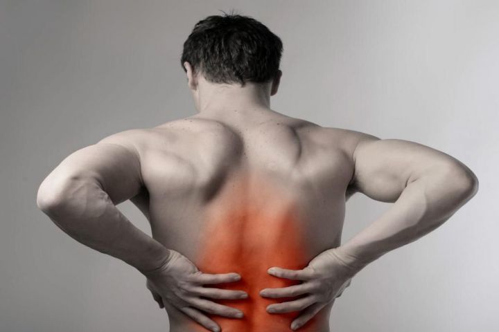 Дайте что-нибудь «от спины»: 7 способов справиться с болью