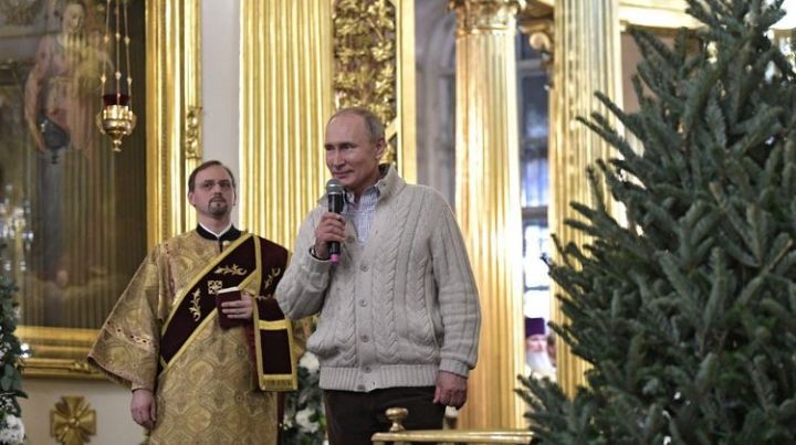 Президент страны поздравил россиян с Рождеством Христовым