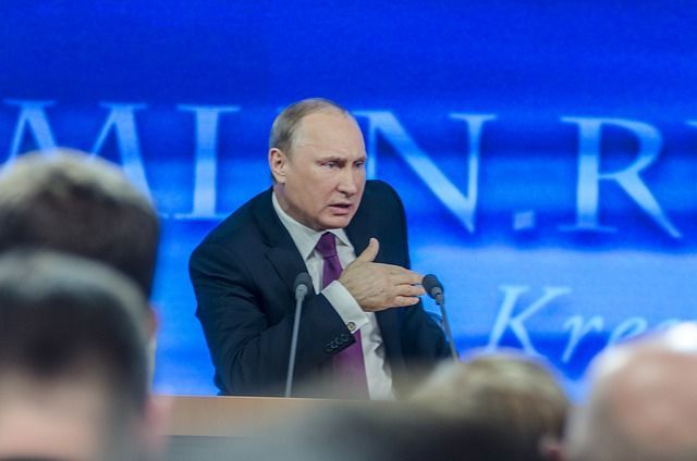 Владимир Путин  дал рекомендации регионам по коронавирусным ограничениям