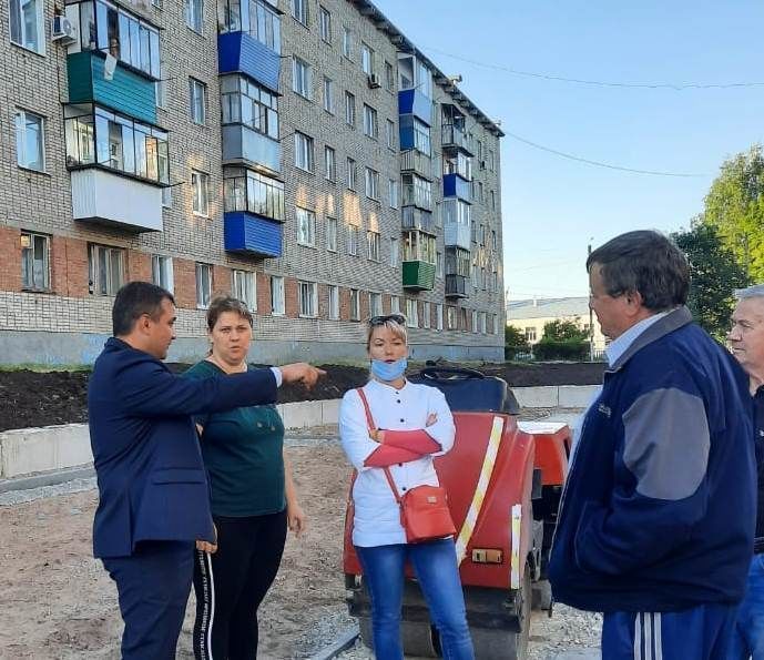 Жители Бавлов выскажут пожелания по благоустройству своих дворов, запланированных на 2021 год