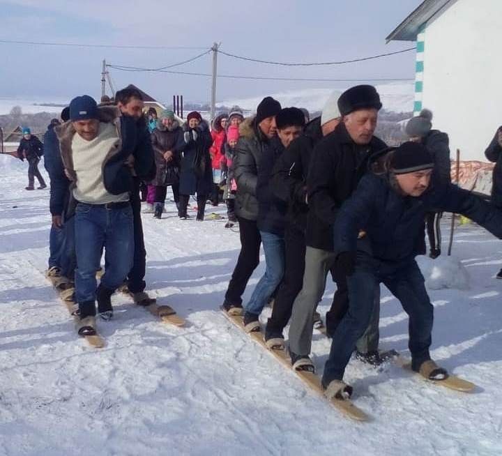 Бавлинские кандызцы повеселились на Зимнем Сабантуе