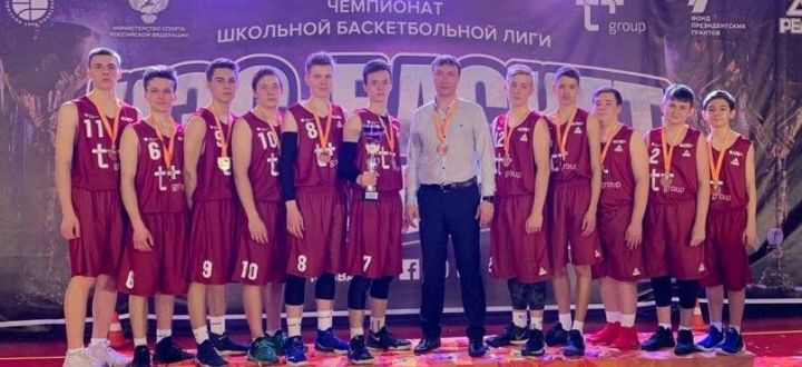 Бавлинские баскетболисты привезли серебряные медали