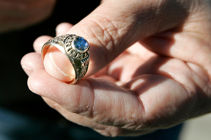 Кольцо, потерянное около 40 лет назад в Германии, нашлось на пляже в США