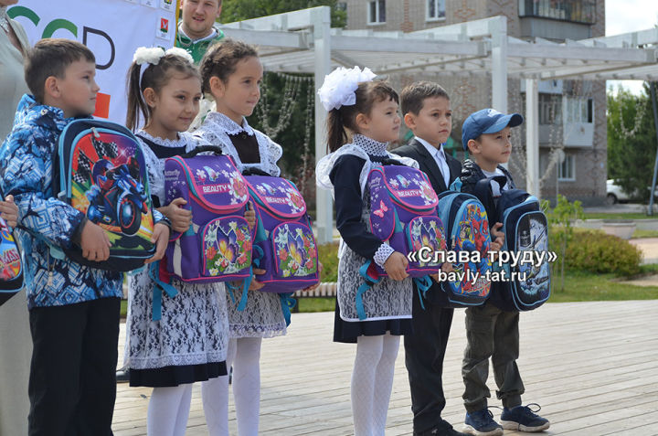 В Татарстане семь тысяч первоклассников получат помощь благодаря акции "Помоги собраться в школу"