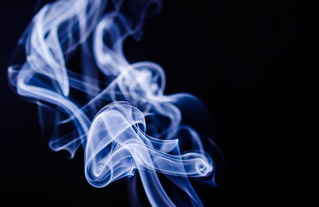 Некурящим грозит рак легких из-за дыма