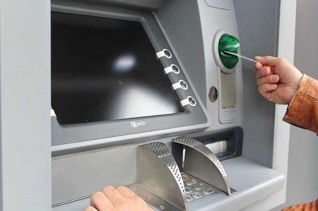 Кредиты через банкомат планируется выдавать по биометрии