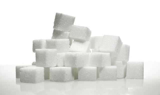 После заморозки цен на сахар и масло в магазинах начался дефицит