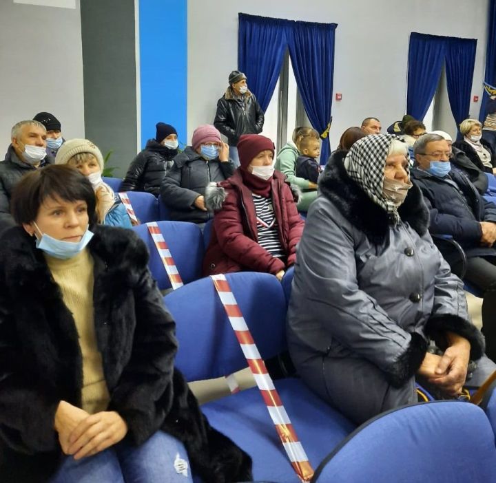 Сегодня в селе Потапово-Тумбарла состоится встреча жителей с руководством района