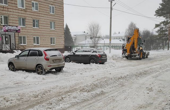 Бавлинцы препятствуют оперативной уборке снега в городе
