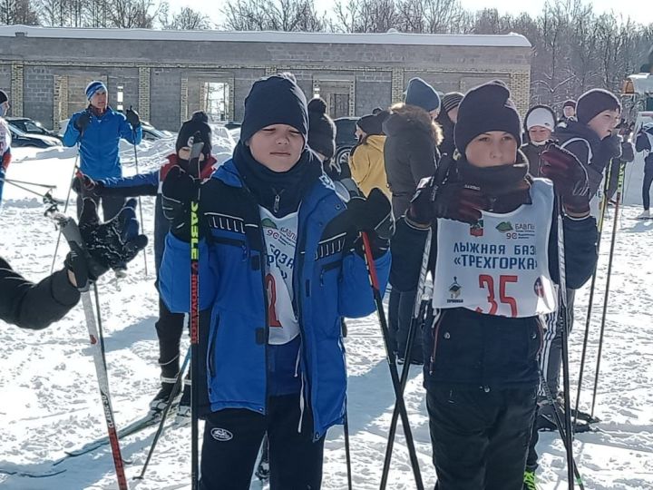 В Бавлах прошли соревнования по лыжам среди сильнейших