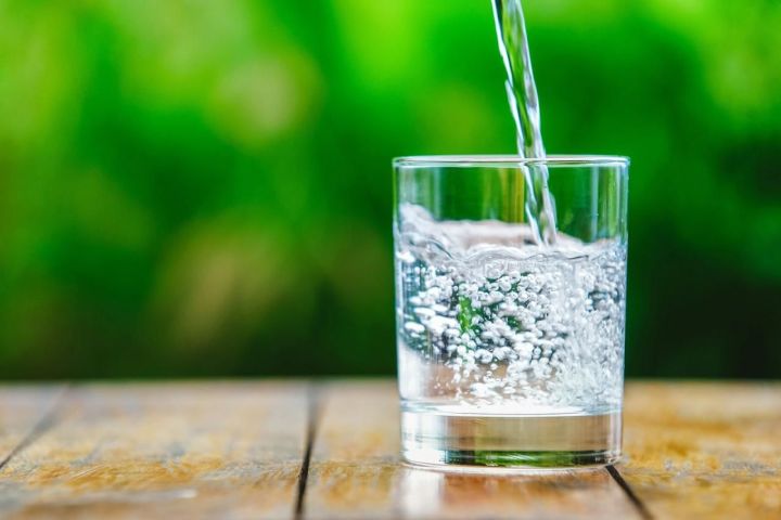 Сколько нужно пить воды в день?