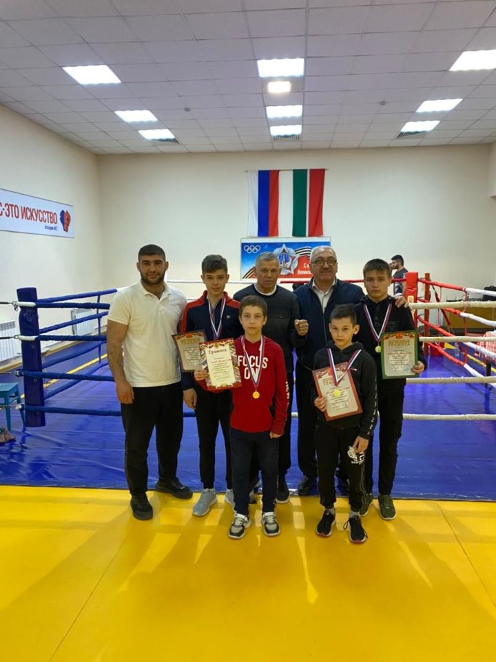 Бавлинские боксеры завоевали четыре золотые медали