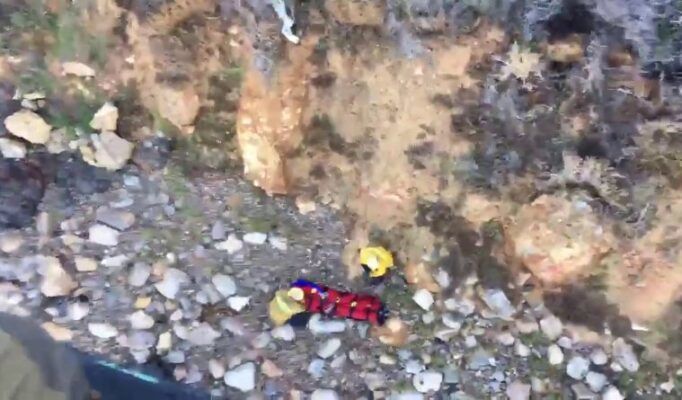 В Башкирии 12-летняя школьница упала со скалы