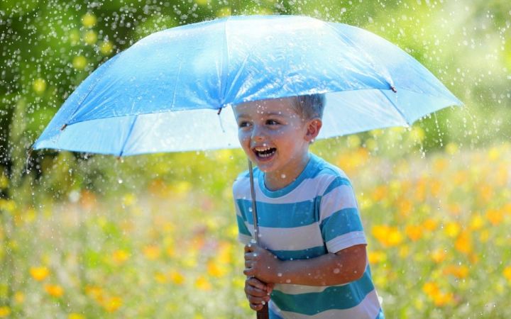 18 мая в Бавлах: жара, дожди и грозы