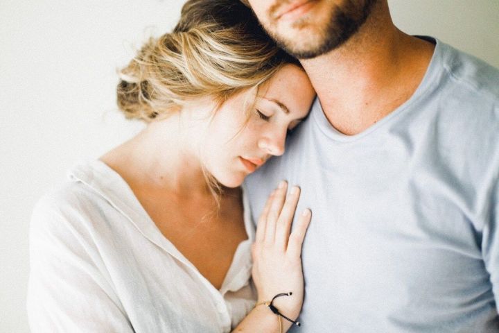 8 вещей, которые нельзя делать супругам вместе