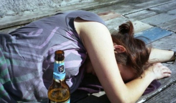 Для бавлинской жительницы алкоголь дороже детей