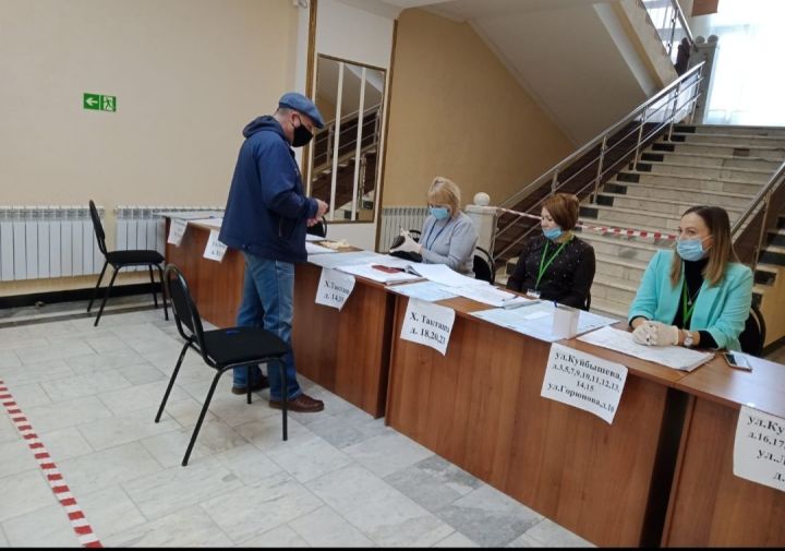 Выборы продолжаются – как голосуют бавлинцы на 1025 участке