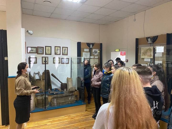 В бавлинских музеях прошли первые экскурсии по Пушкинской карте