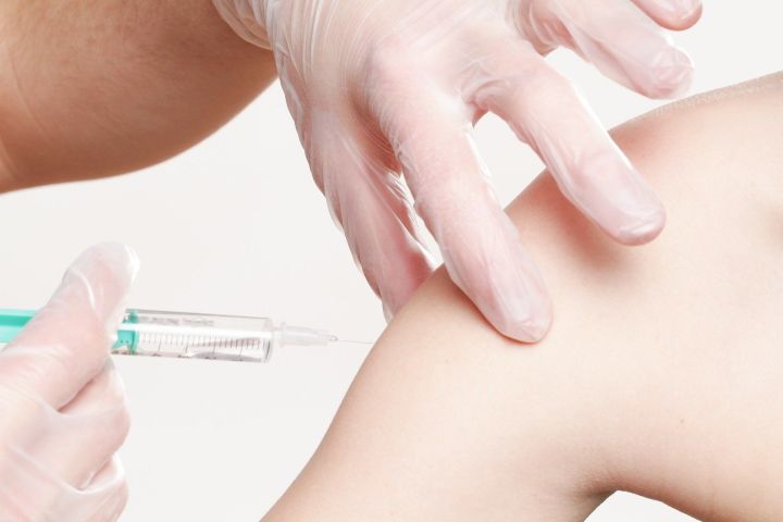 Татарстанда яшәүчеләрнең 78,2 проценты ковидтан вакцинация узган