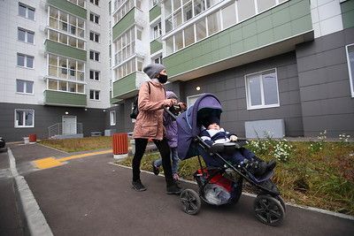 Подарки новорожденным, путевки без очереди пенсионерам: Татарстан о новых мерах поддержки семей мобилизованных