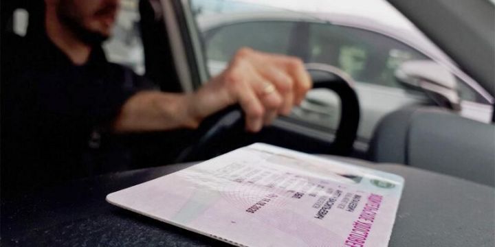 МВД вводит поправки в действие водительских удостоверений