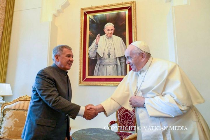 Бавлинцам расскажут об отношениях Президента РТ с Папой Римским