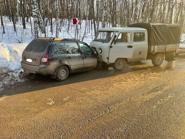 В Бавлинском районе произошло ДТП, в результате которого водитель госпитализирован